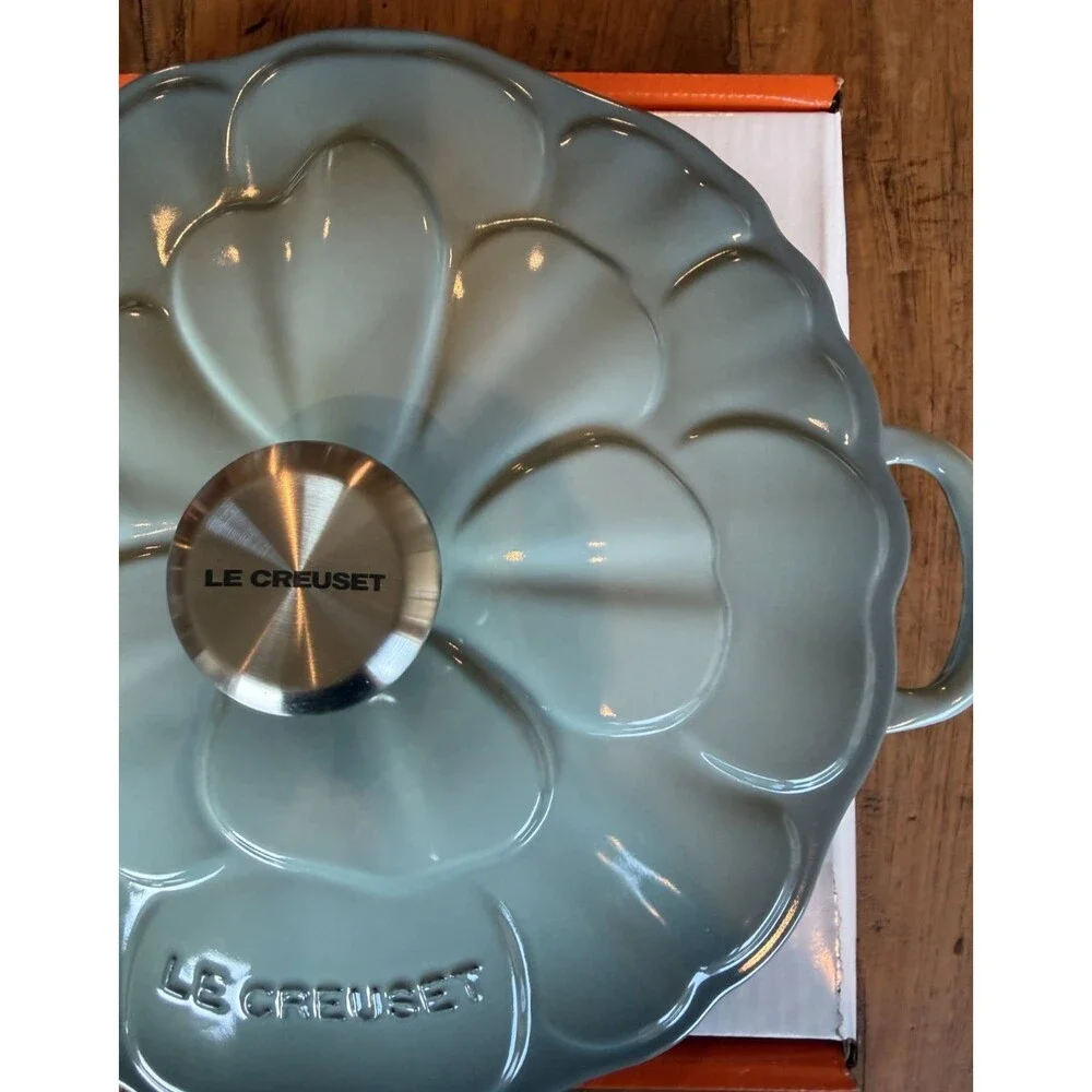 Le Creuset new original